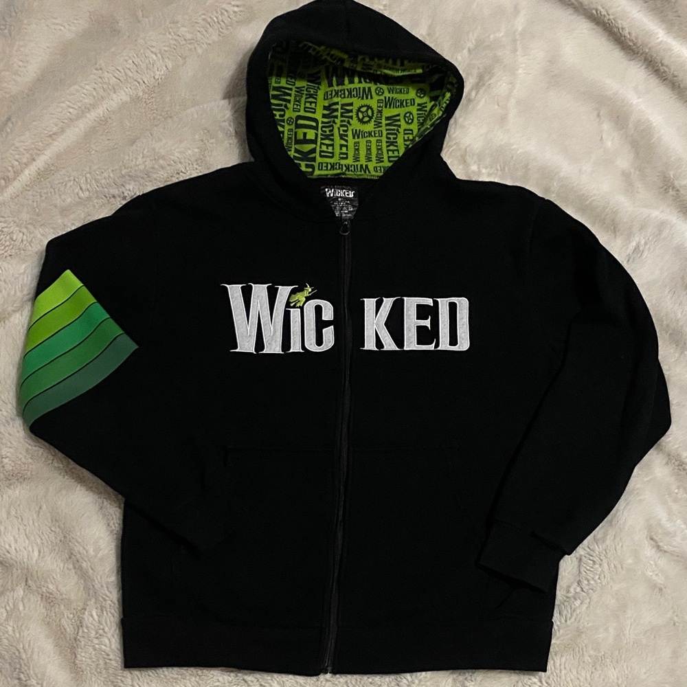 WICKED Hoodie🧙EUC